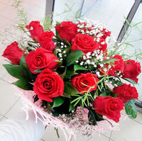 Букет из розовых роз "Королева бала"