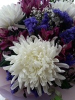 Букет из хризантем "Мила"