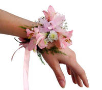 Браслет из живых цветов 3