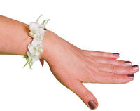 Браслет из живых цветов 4