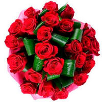Букет из красных роз "Дорогому человеку"